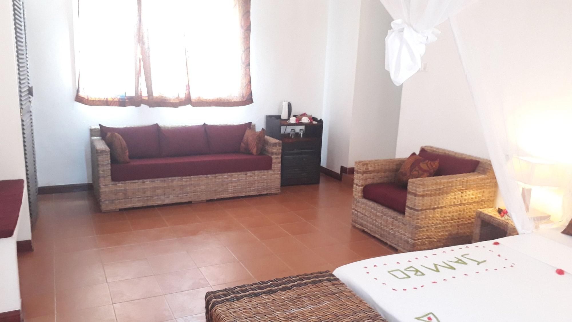 Albatross Ocean View Hotel Dongwe Bagian luar foto