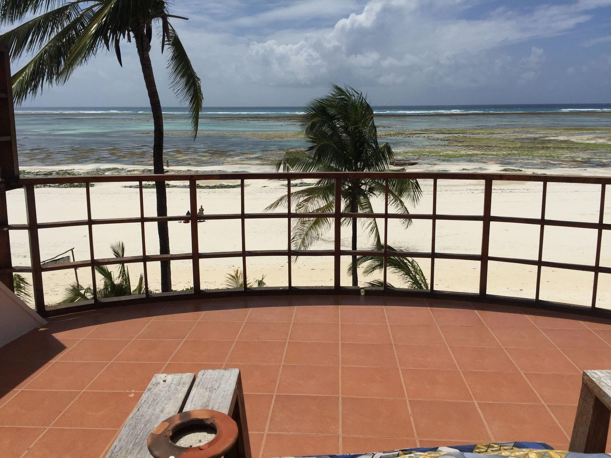 Albatross Ocean View Hotel Dongwe Bagian luar foto