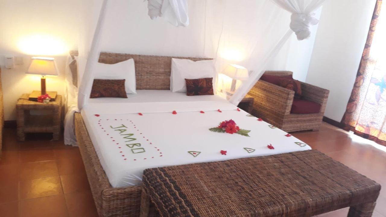 Albatross Ocean View Hotel Dongwe Bagian luar foto